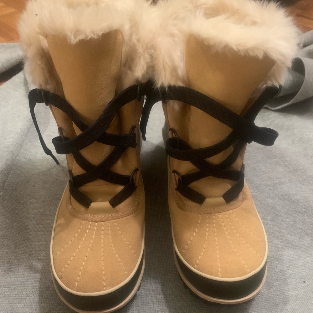 Sorel Tivolli Women’s Boots